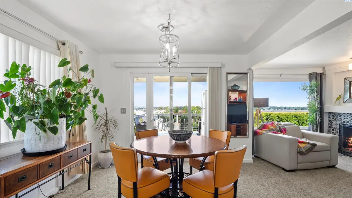 4414 W Rio Grande Ave Unit F, Kennewick, WA 99336 - Image #1