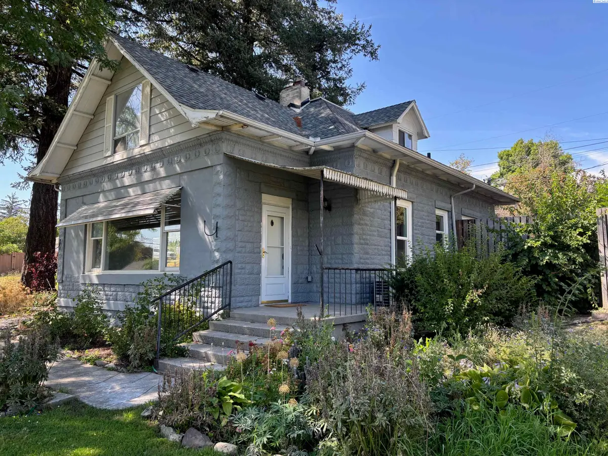 110 E Alder, Palouse, WA 99161 - Image #1