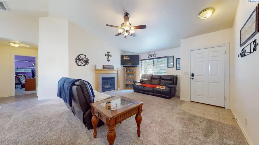 4010 S Palouse, Kennewick, WA 99337 - Image #3