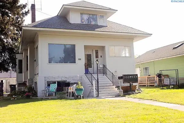 415 W Albany Ave, Kennewick, WA 99336