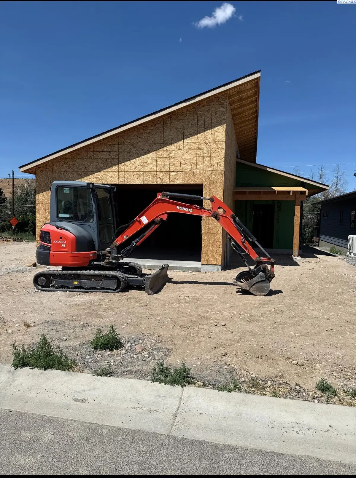 903 Verde Ln, Selah, WA 98942 - Image #1