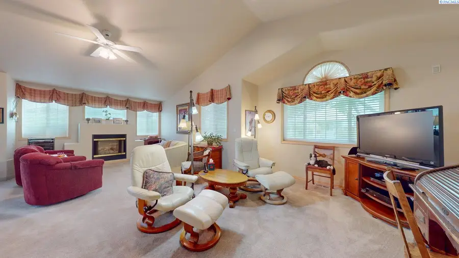 139 Camargo Lane, Pasco, WA 99301 - Image #3