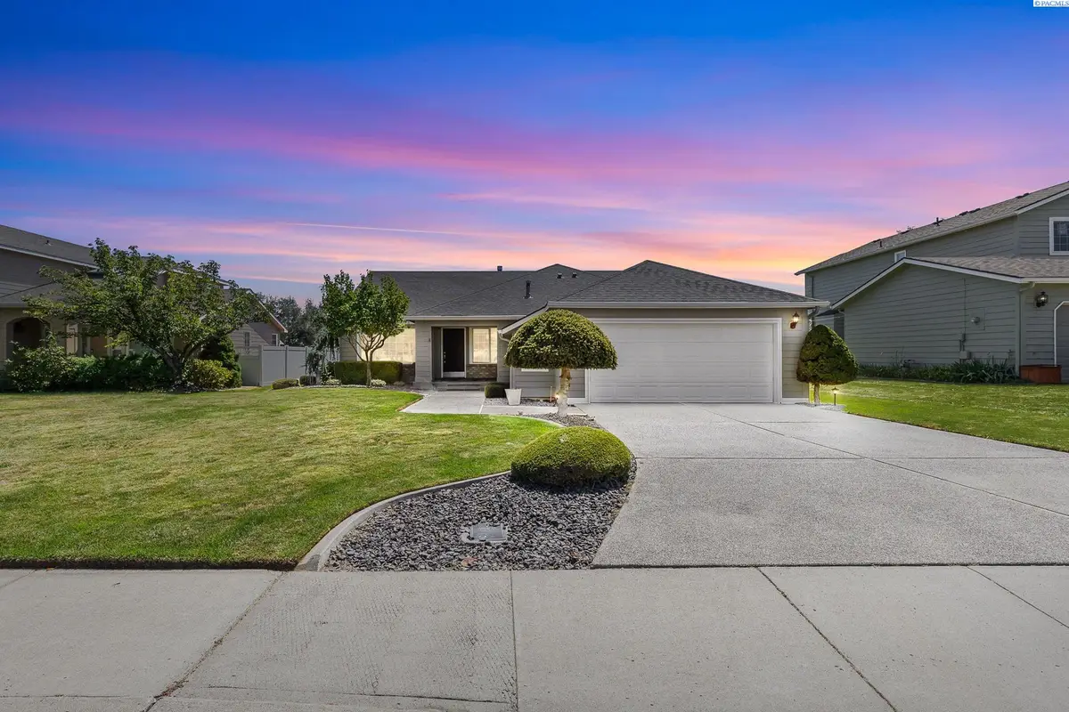 2971 Sonoran Dr, Richland, WA 99354 - Image #1