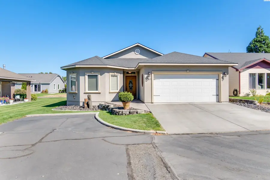 107 Windsor, Pasco, WA 99301 - Image #2
