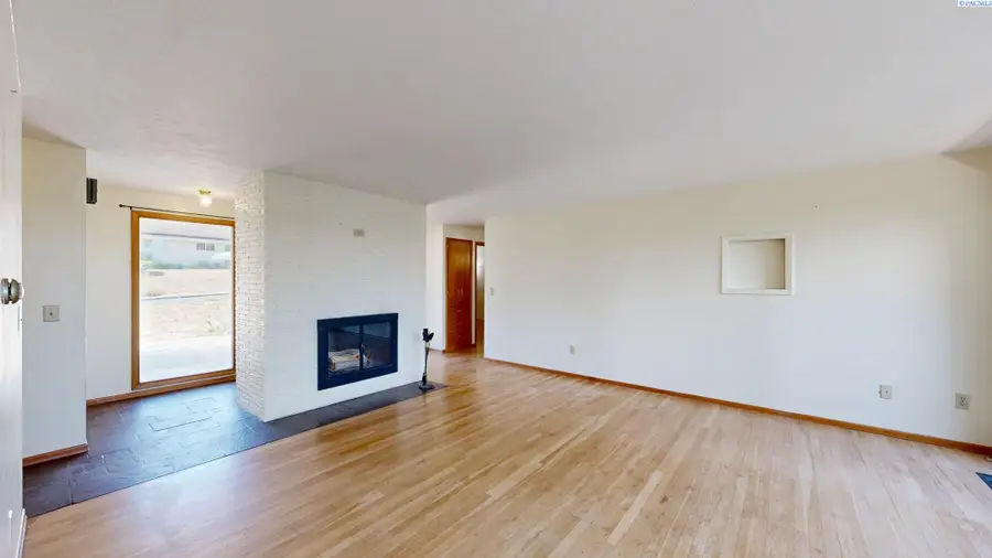 365 NW Linda St, Pullman, WA 99163 - Image #2