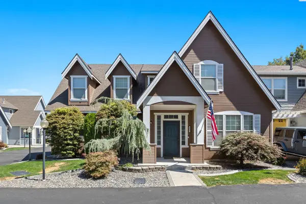 943 S Keller St, Kennewick, WA 99336