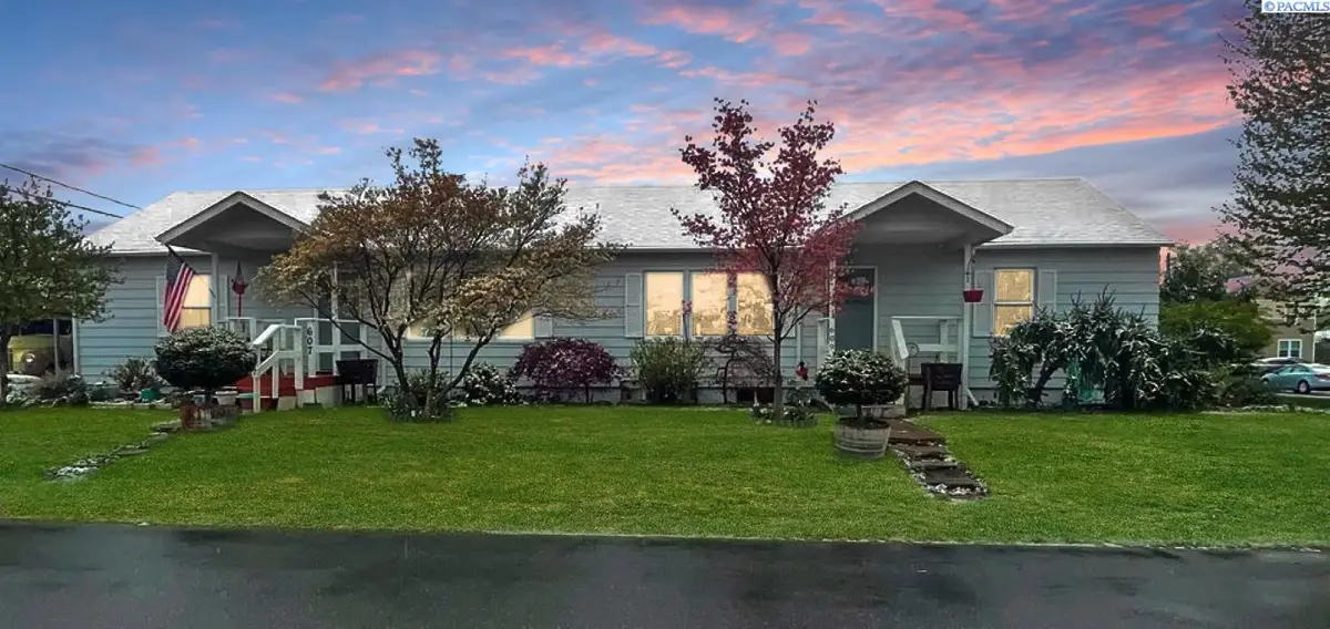607/ 609 Torbett St, Richland, WA 99354 - Image #1