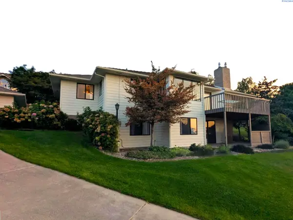 3803 W 40th Place, Kennewick, WA 99337