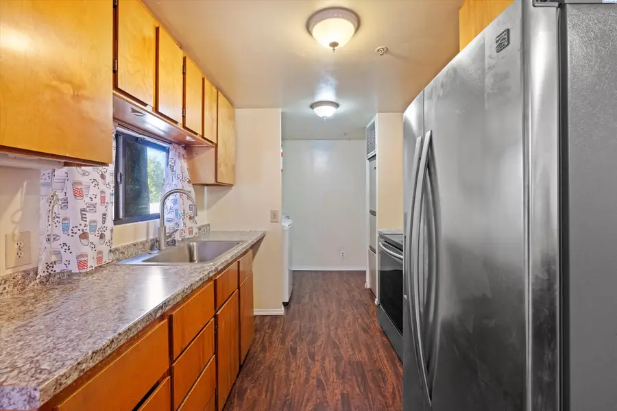 6334 Hove St, West Richland, WA 99353 - Image #3