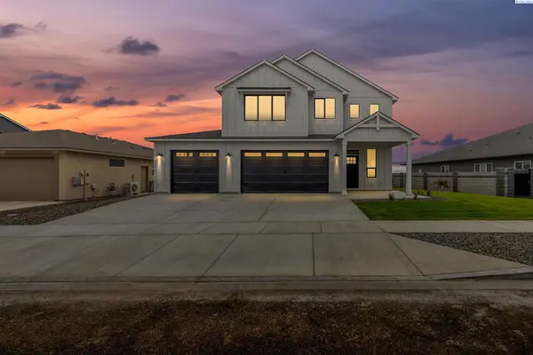 3913 Barbera St, Richland, WA 99352