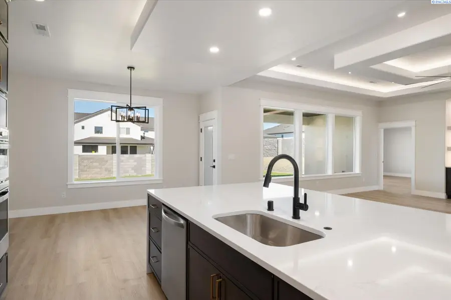 2331 Upriver, Richland, WA 99352 - Image #3