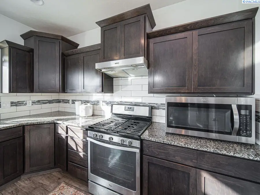 5813 Sidon Ln, Pasco, WA 99301 - Image #3