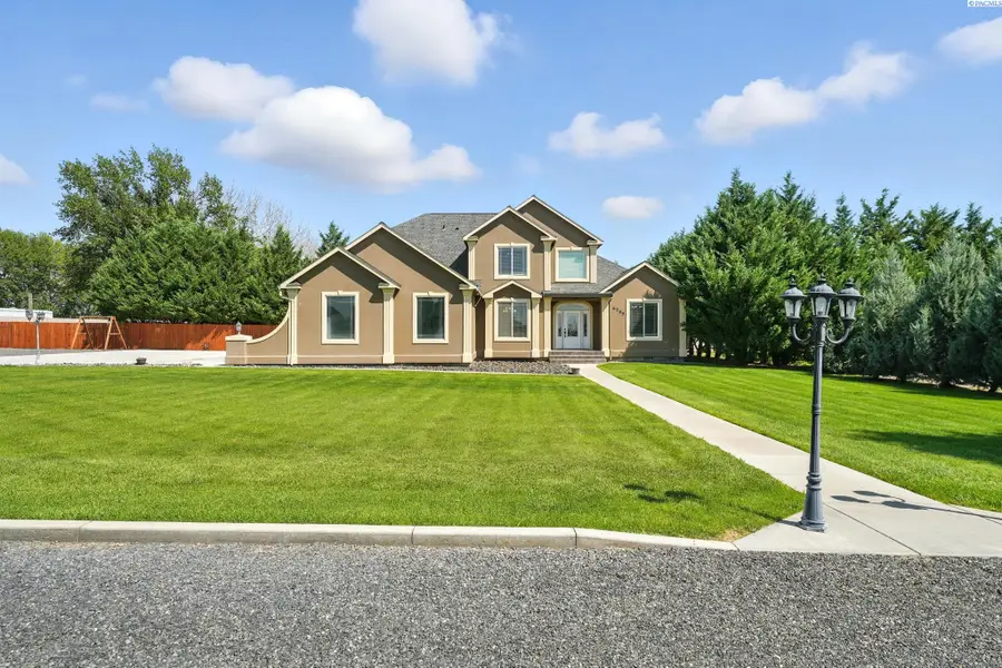 6795 Rd D.8 Ne, Moses Lake, WA 98837 - Image #2