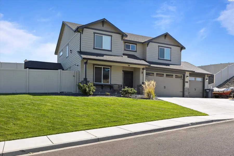 4019 Queen St, West Richland, WA 99353 - #3