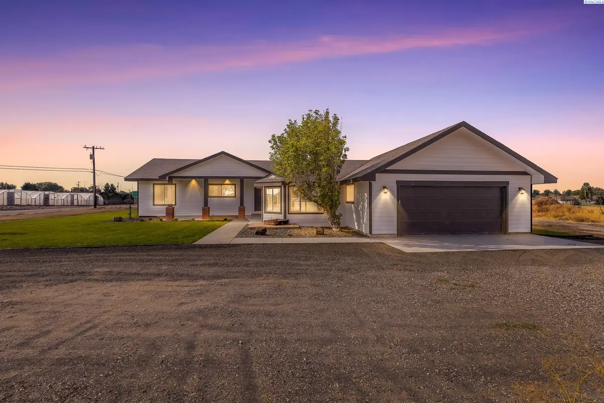 1606 Road 68, Pasco, WA 99301 - Image #1