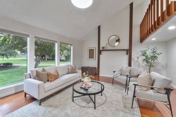 4214  #B4 W Klamath #B4, Kennewick, WA 99336