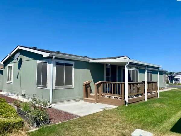312 S Columbia Center Blvd #86 #86, Kennewick, WA 99336