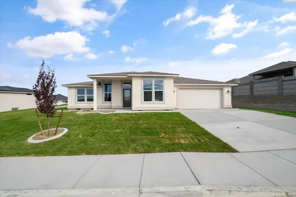 3479 S Alaska Pl, Kennewick, WA 99938