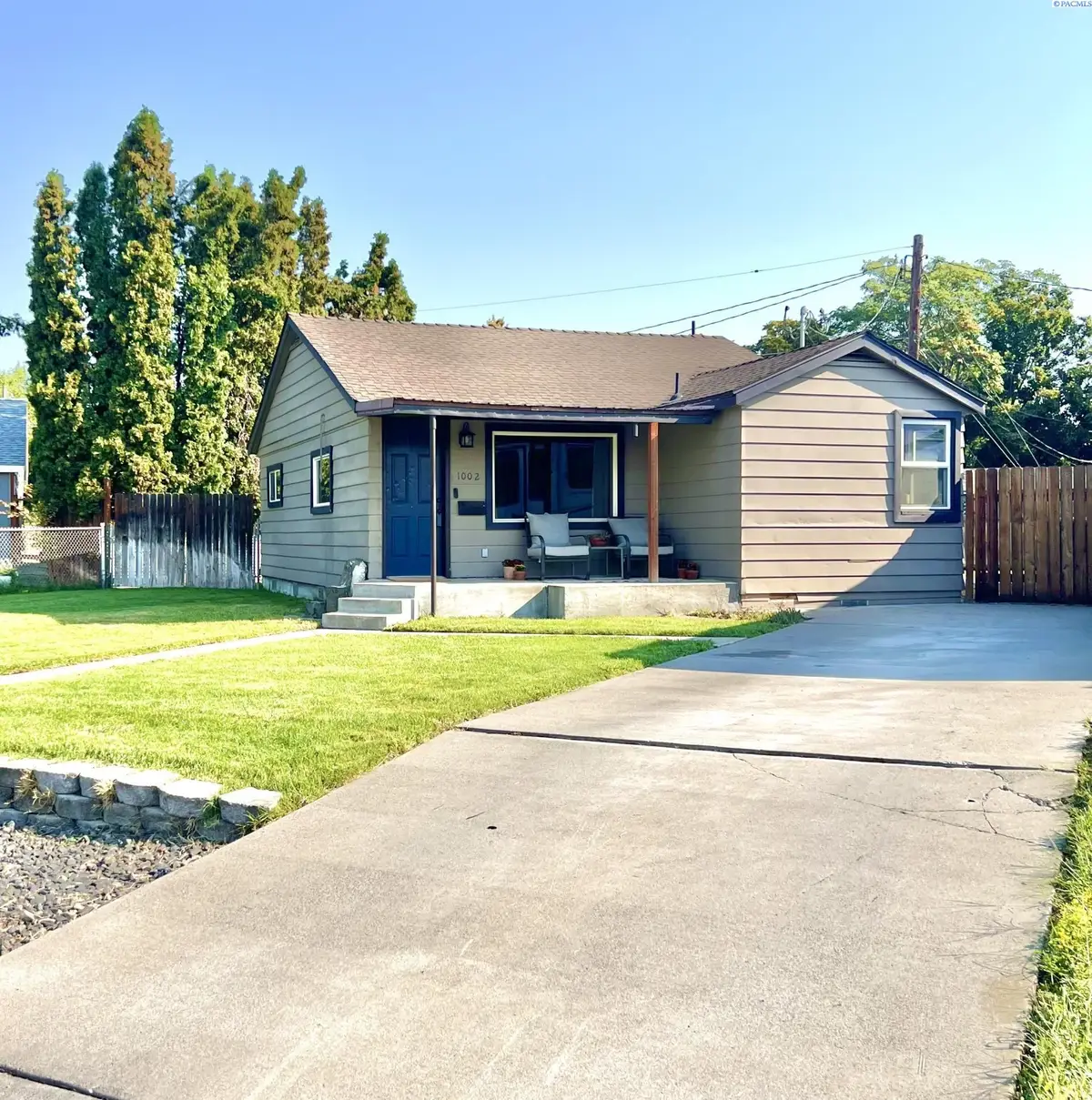1002 Sanford Ave, Richland, WA 99354 - Image #1