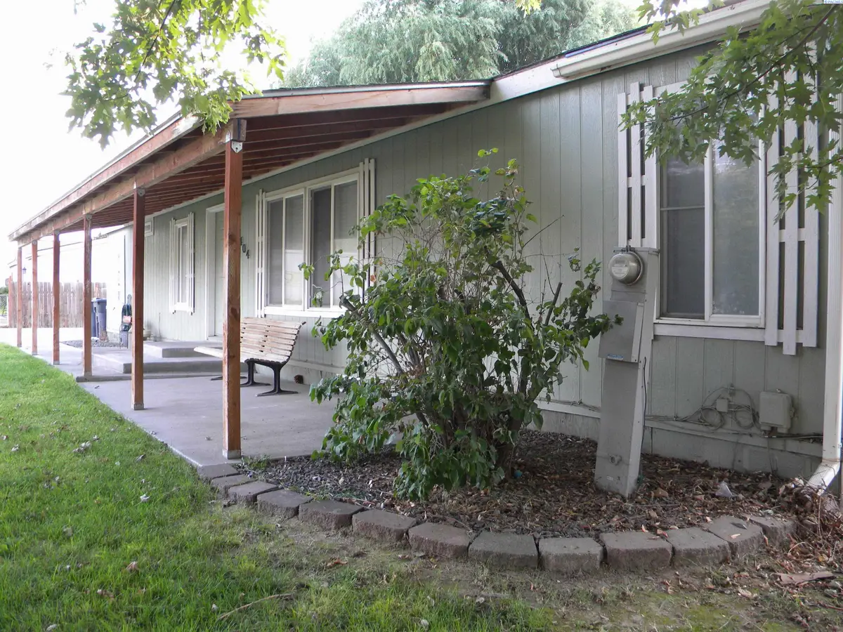 35404 N Flagstone Dr, Benton City, WA 99320 - Image #1