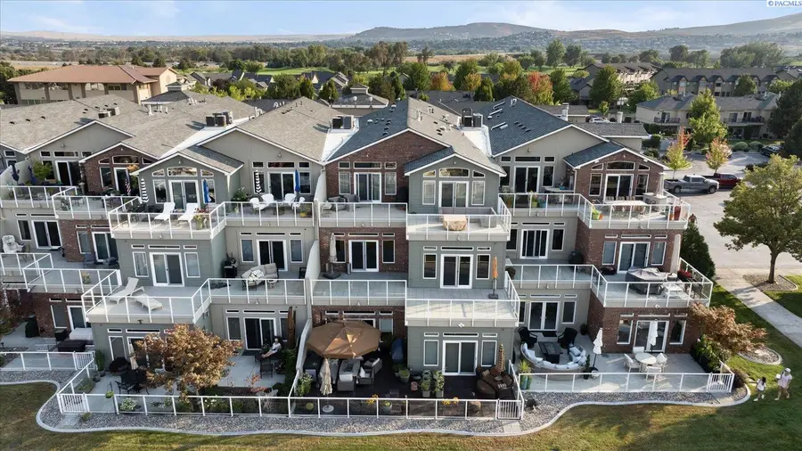 386 Columbia Point Drive #202, Richland, WA 99352 - Image #3