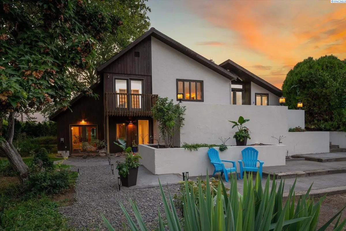 53010 N Hillview Ct Ne, Benton City, WA 99320 - Image #1