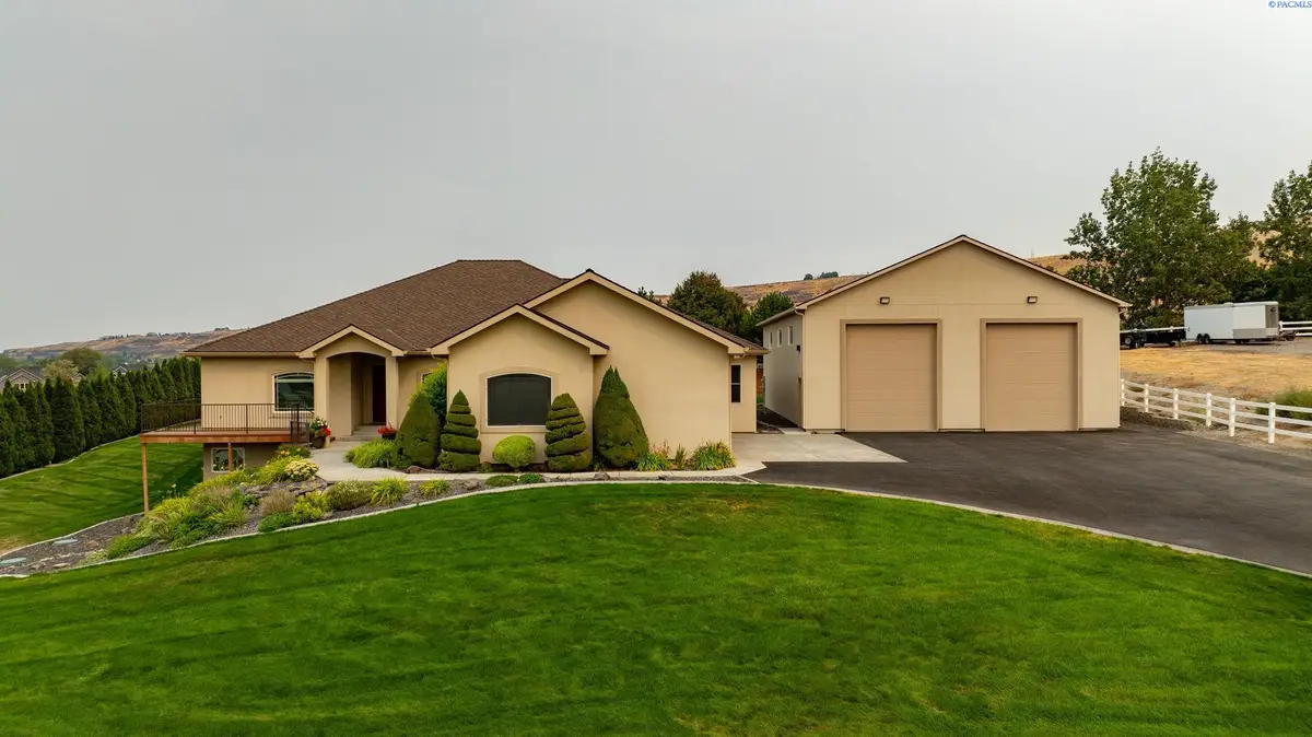 27907 S 959 Pr Se, Kennewick, WA 99338 - Image #1