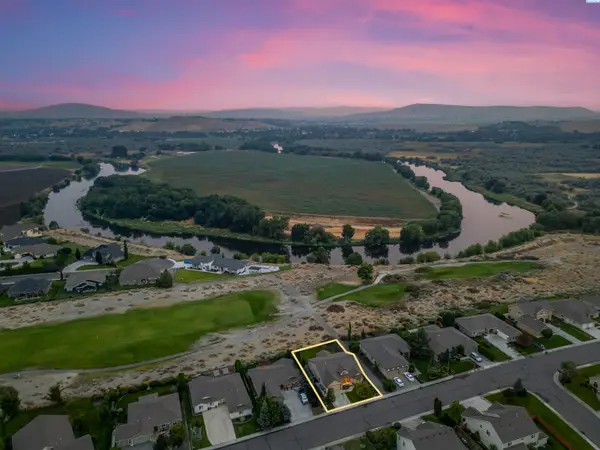 2723 Stonecreek Drive, Richland, WA 99354