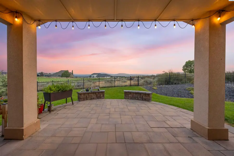 2723 Stonecreek Drive, Richland, WA 99354 - Image #3