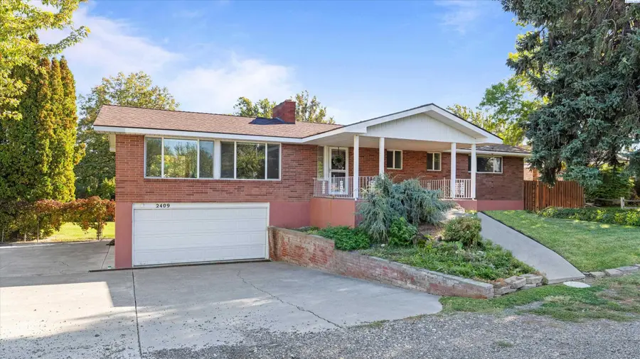 2409 S Fruitland St, Kennewick, WA 99337 - Image #2