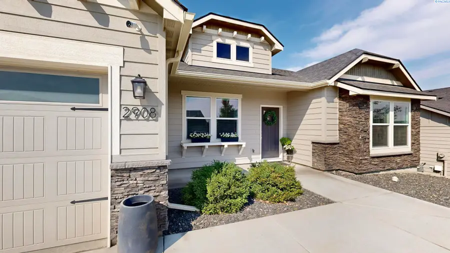 2908 S Dawes Place, Kennewick, WA 99338 - Image #2