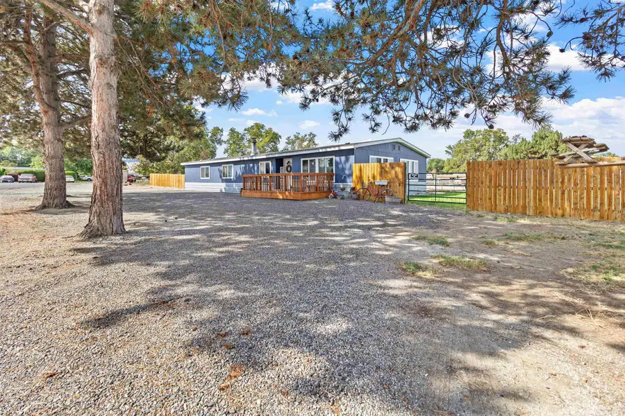 112 Reinken Blvd, Burbank, WA 99323 - Image #3