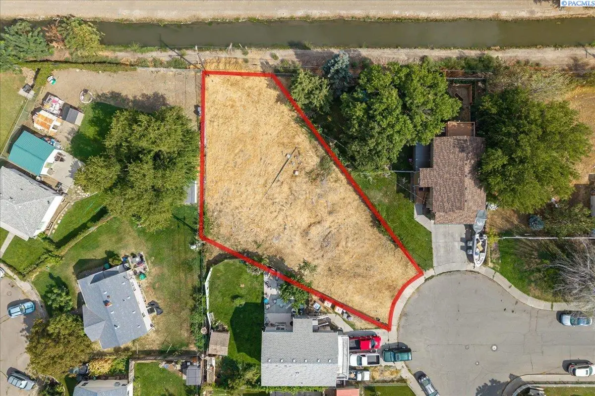 811 E 4th, Kennewick, WA 99336 - Image #1