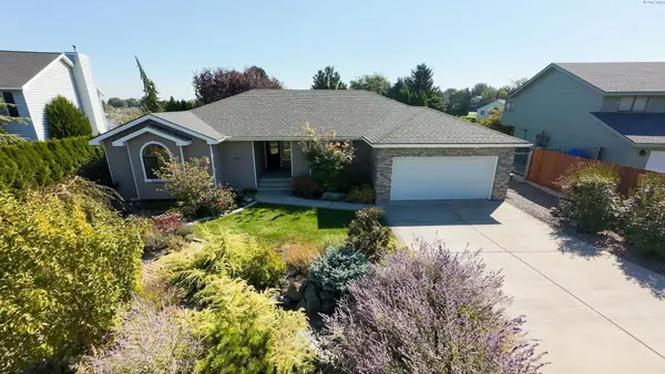 4007 S Waverly Street, Kennewick, WA 99337