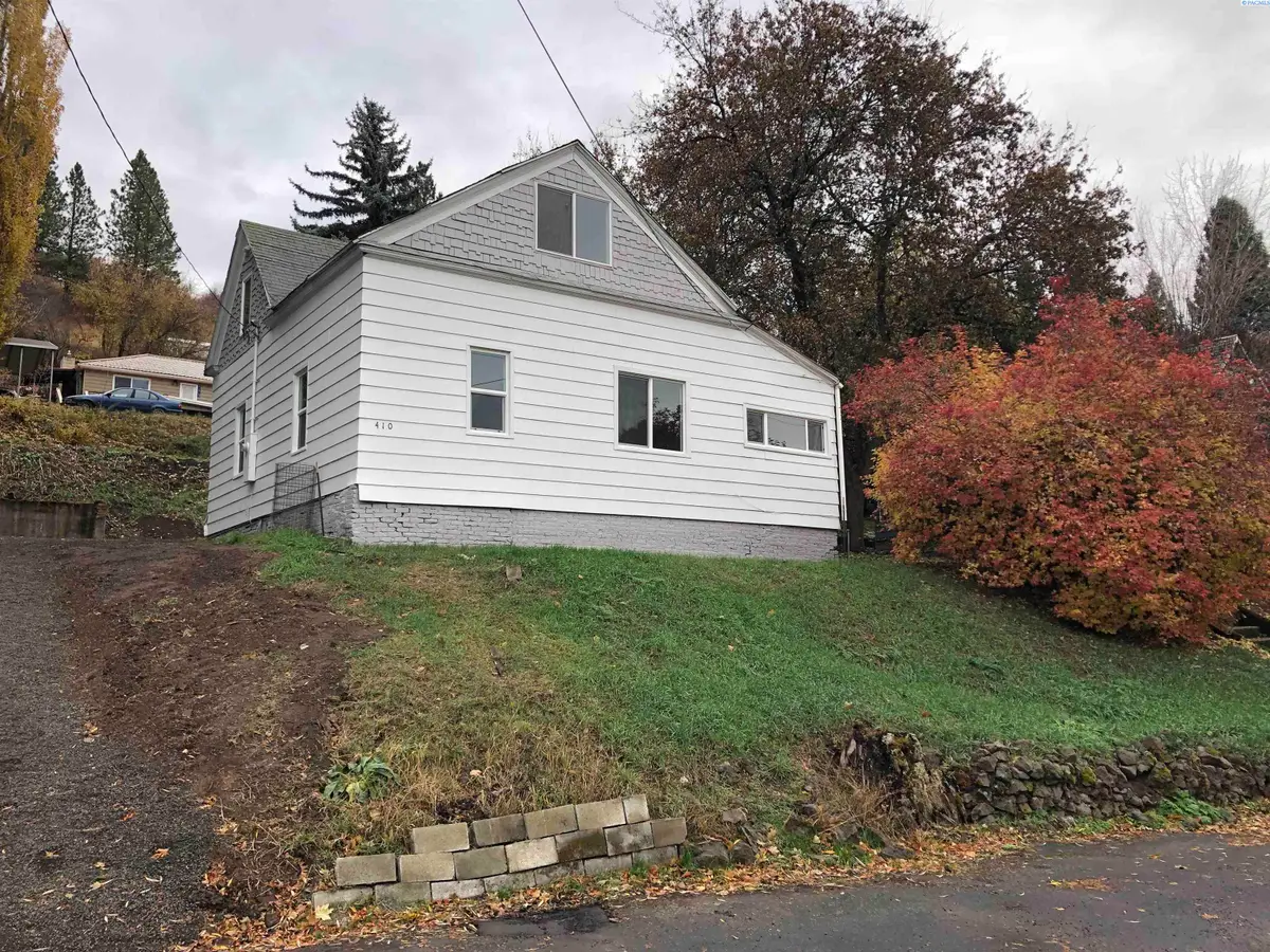 410 E James St, Colfax, WA 99111 - Image #1