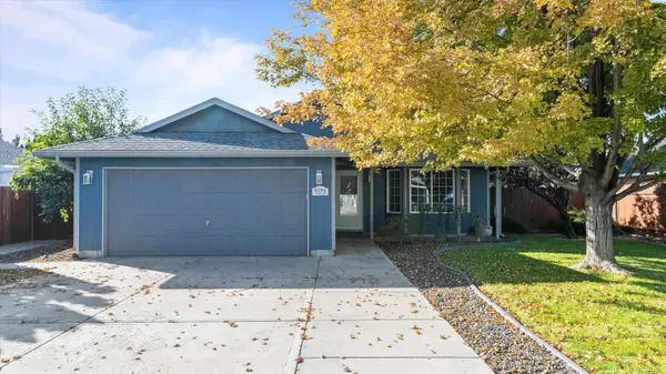 6504 Comiskey Dr, Pasco, WA 99301