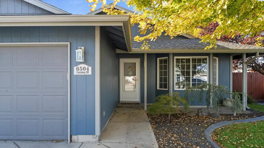 6504 Comiskey Dr, Pasco, WA 99301 - Image #3