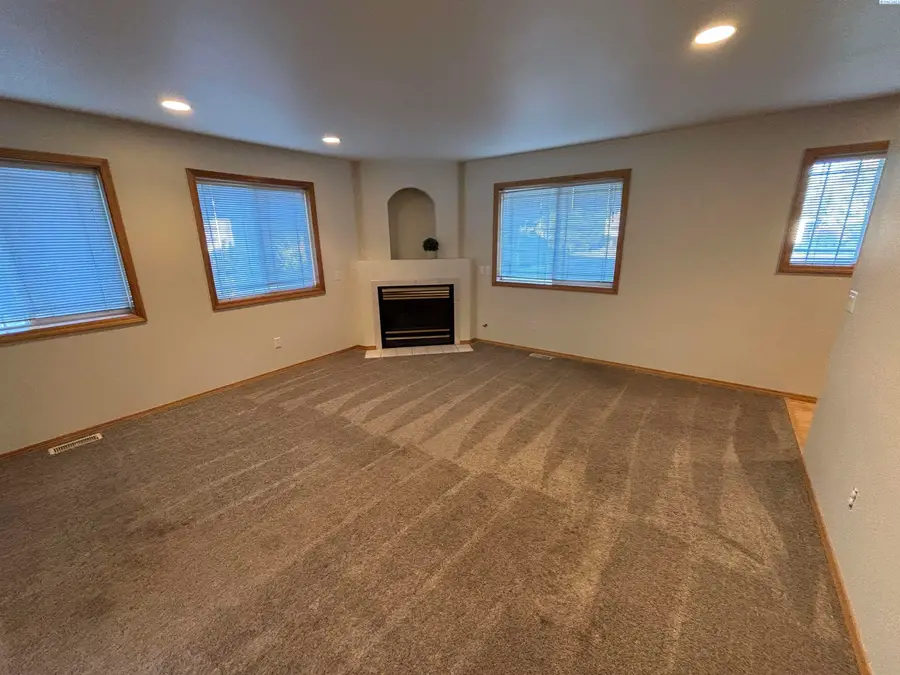 2515 NW Wallingford, Pullman, WA 99163 - Image #2