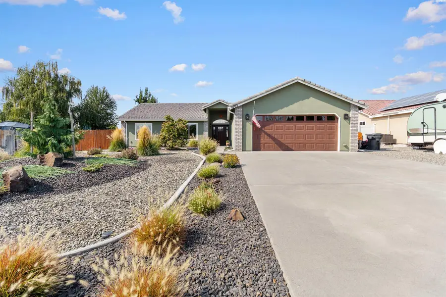 5705 Aspen Drive, West Richland, WA 99353 - Image #2