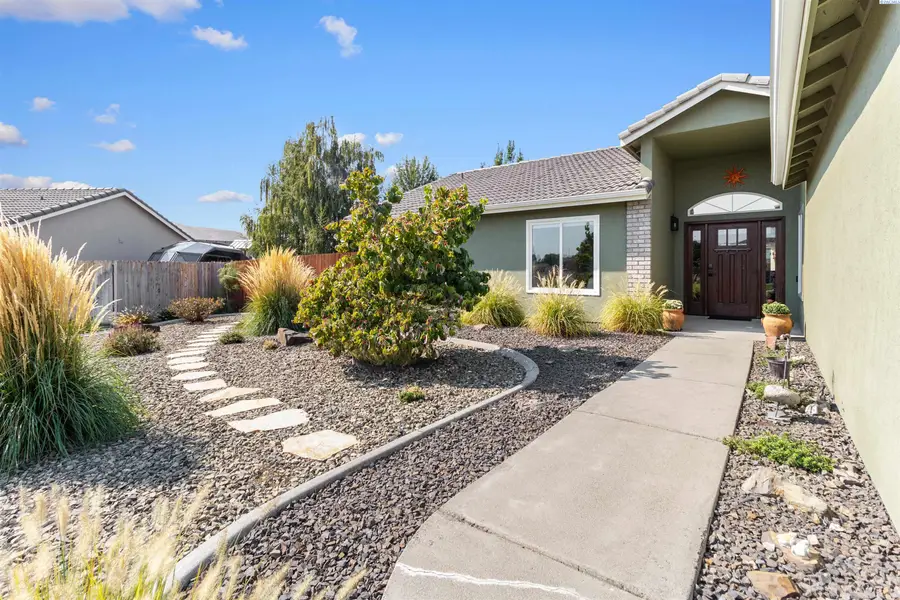 5705 Aspen Drive, West Richland, WA 99353 - Image #3