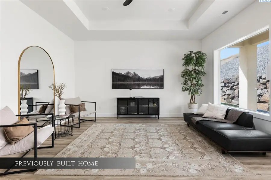 6669 W 27th Ave, Kennewick, WA 99338 - Image #3