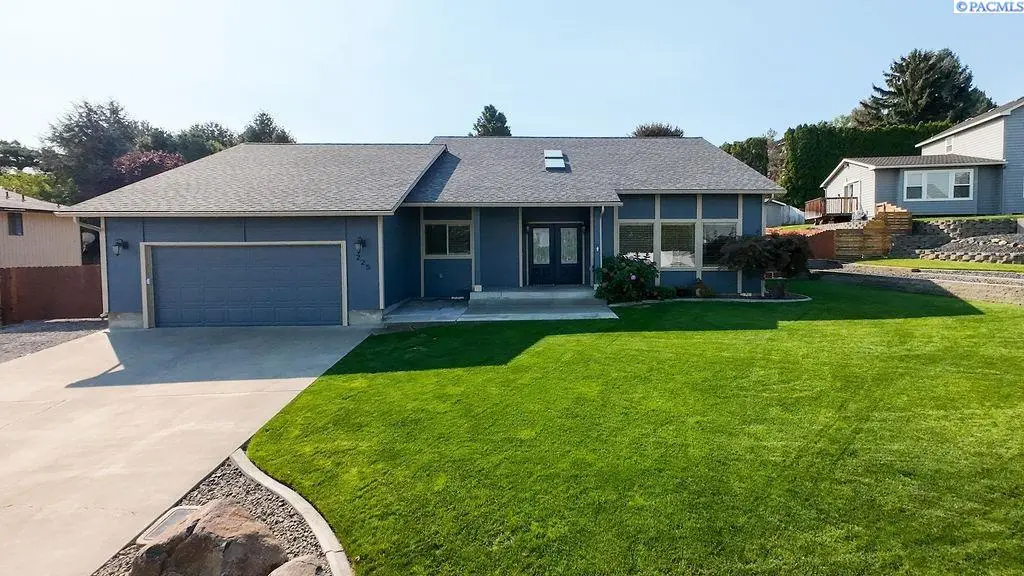 225 Rockwood Drive, Richland, WA 99352 - Image #1