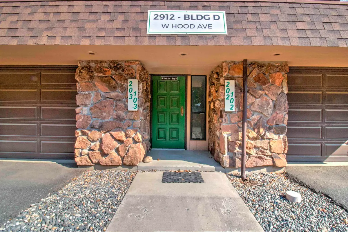 2912 W Hood Ave D 103 #D 103, Kennewick, WA 99336 - #1