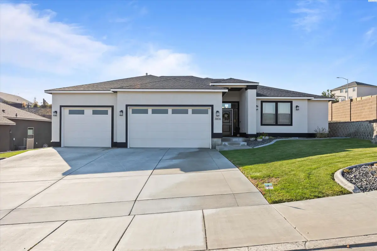 3806 Cook Ln, Pasco, WA 99301 - Image #1
