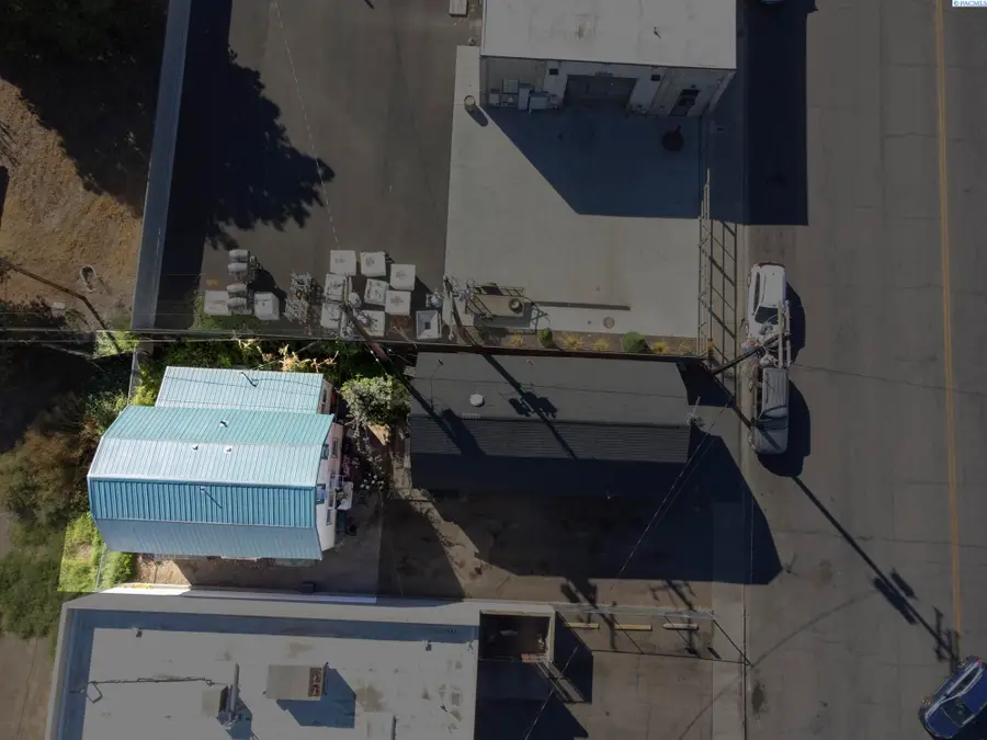 512 Grant Ave, Sunnyside, WA 98944 - Image #3