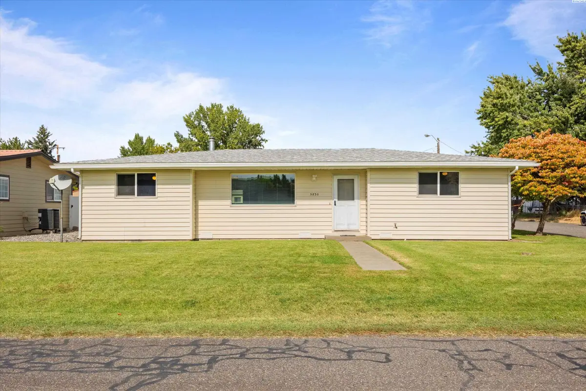 5830 Gray St, West Richland, WA 99353 - Image #1