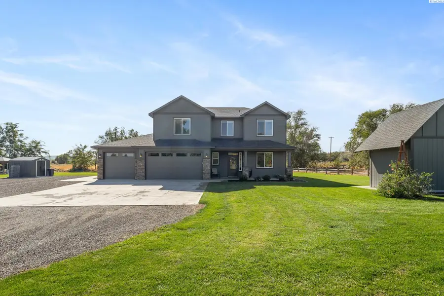 5103 E Tilstra Rd, Benton City, WA 99320 - Image #3