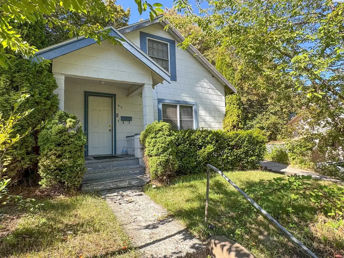 915 NE D St, Pullman, WA 99163 - Image #1