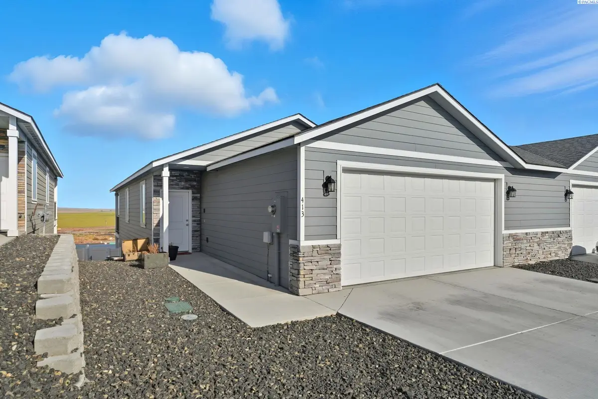 413 Bedrock Loop, West Richland, WA 99352 - Image #1