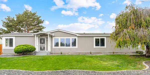 1622 S Dennis, Kennewick, WA 99337